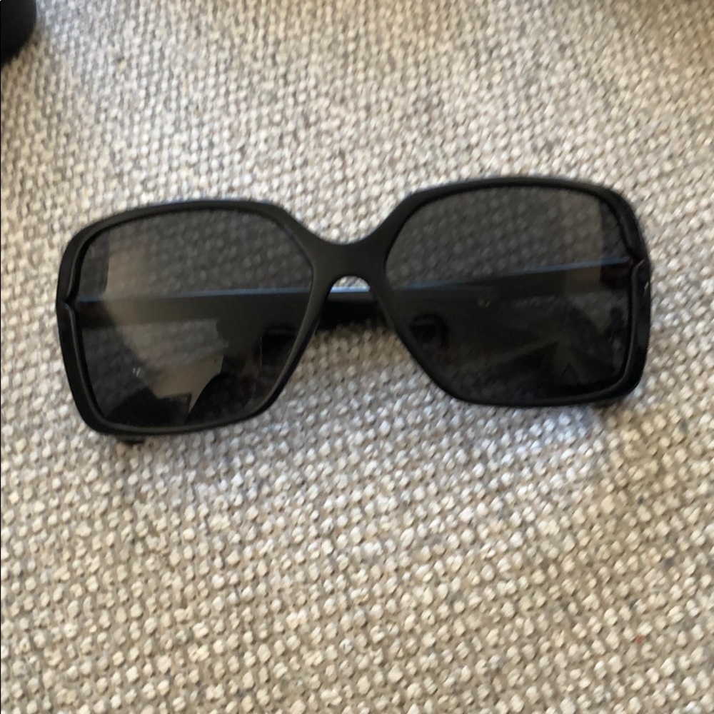 Black Louis Vuitton sunglasses